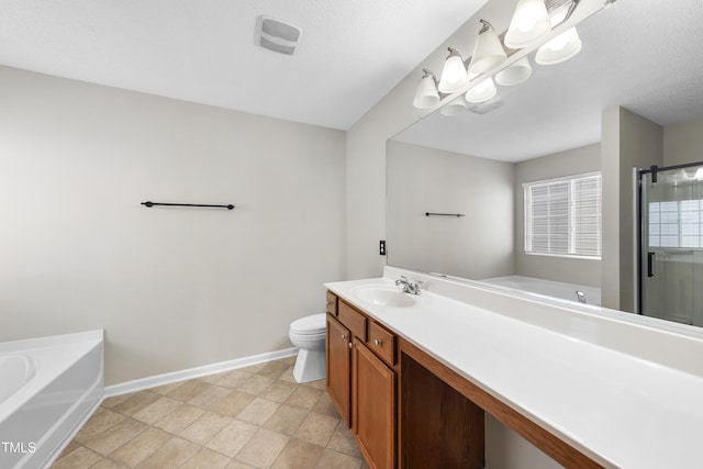 full bathroom featuring a textured ceiling, vanity, toilet, and independent shower and bath