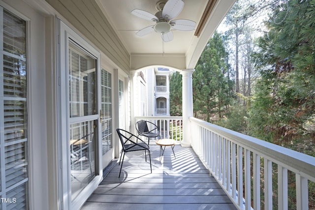 balcony with ceiling fan