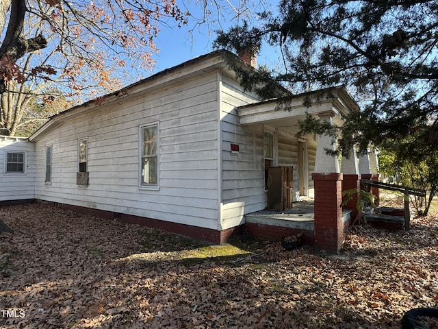 view of side of property