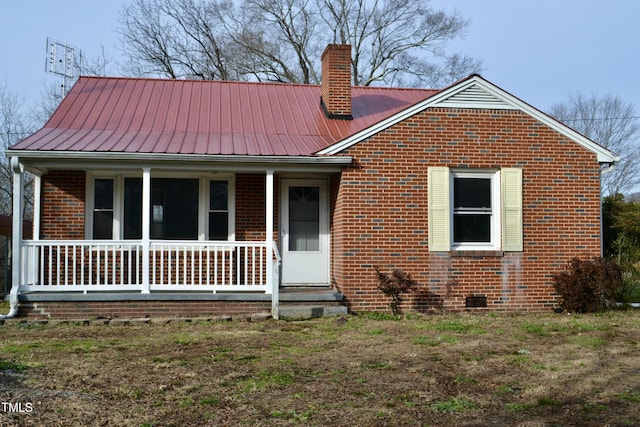 view of front facade featuring a porch