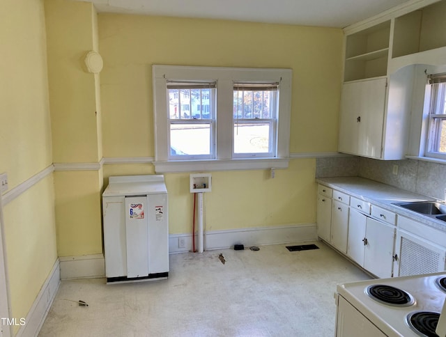 laundry room with sink