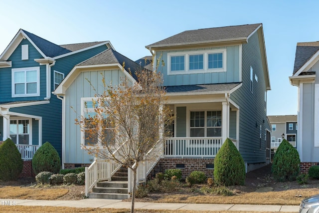 view of front of house featuring a porch