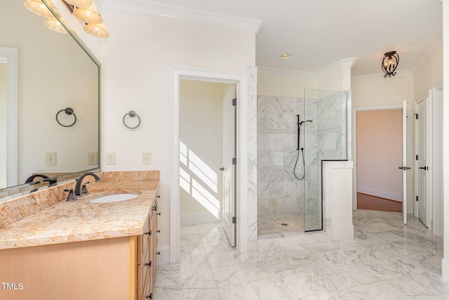 bathroom featuring crown molding, vanity, and tiled shower