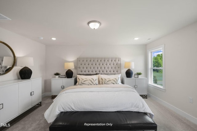 bedroom featuring carpet floors