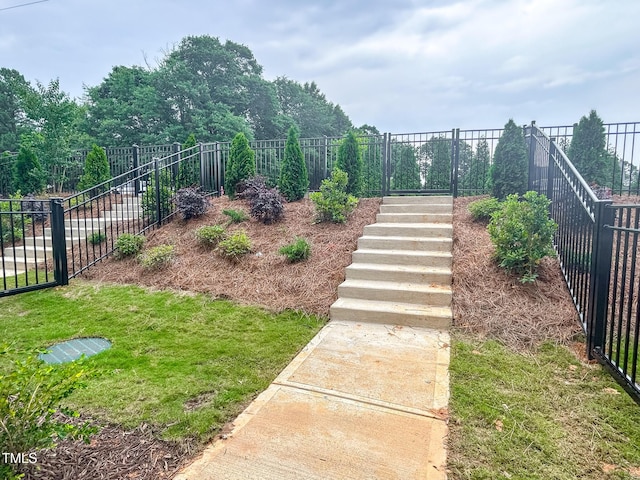 207 Pond View Ct Unit 3, Fuquay Varina, NC 27526 - view of yard with stairway