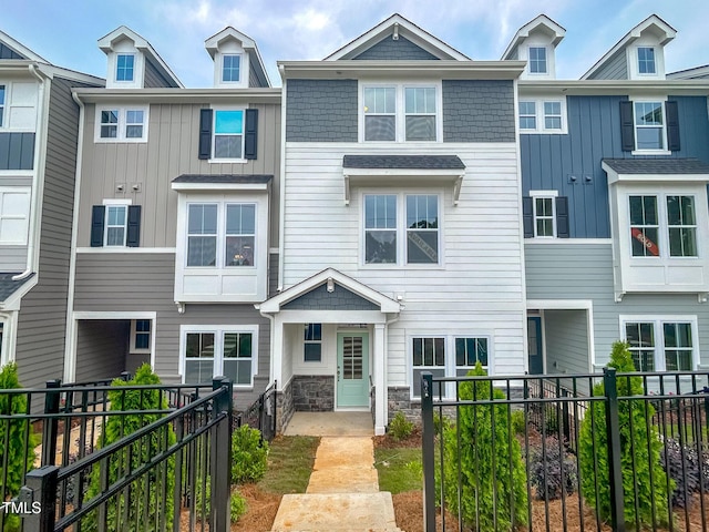 207 Pond View Ct Unit 3, Fuquay Varina, NC 27526 - townhome / multi-family property featuring board and batten siding and stone siding