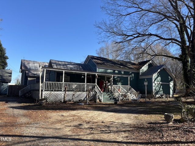 view of front facade with a porch