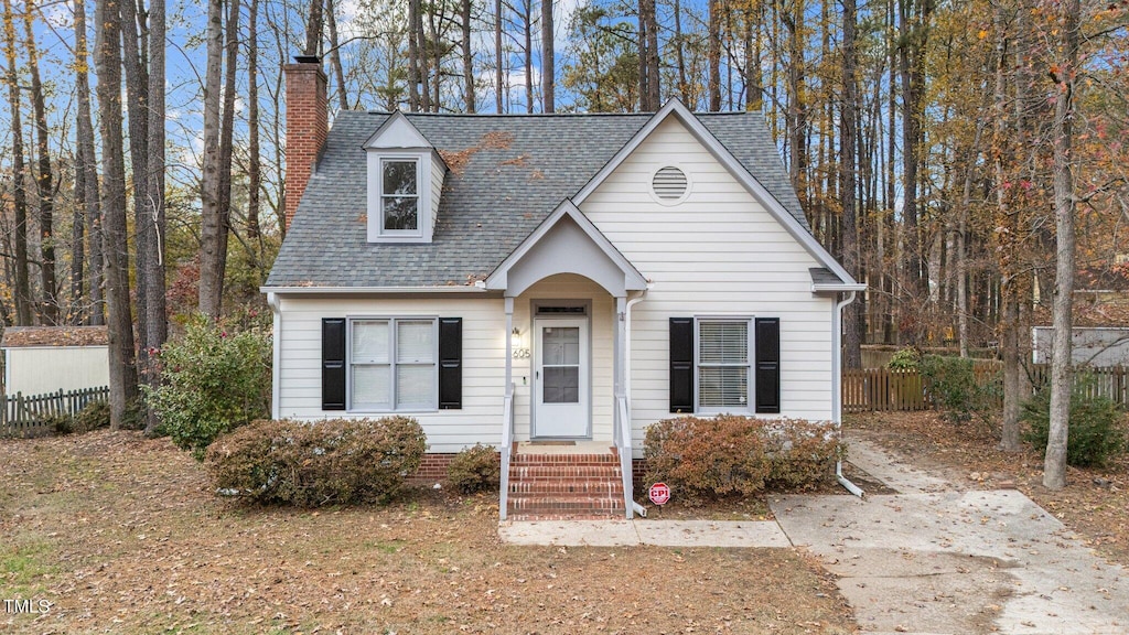 view of front of property