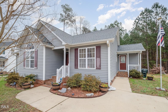 view of front of house