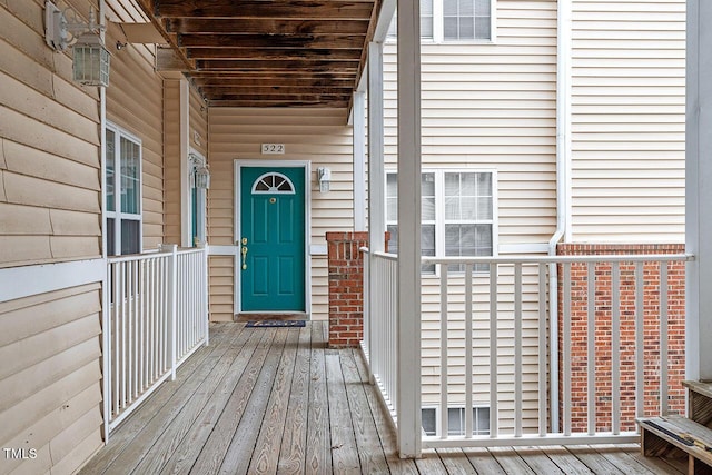 524 Glenolden Ct, Cary, NC 27513 - entrance to property with a porch
