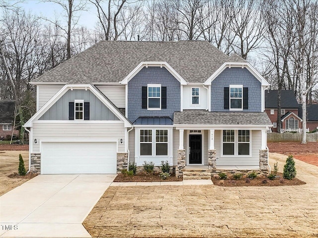 craftsman house featuring a garage