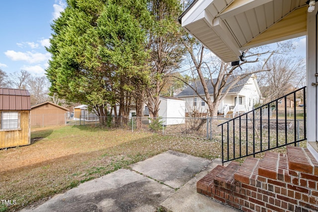 view of yard with a patio area