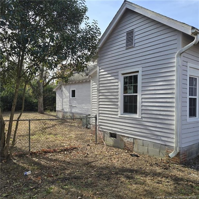 view of home's exterior