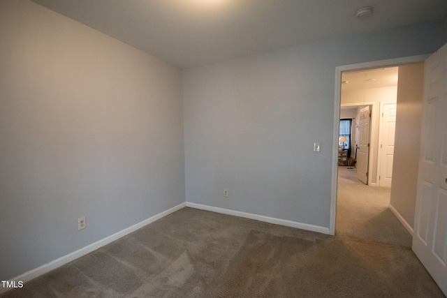 view of carpeted spare room