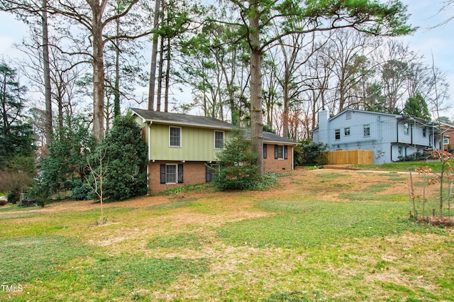 view of yard with fence