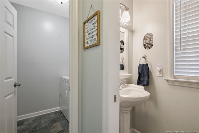 bathroom with washer / clothes dryer