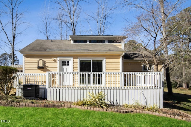 view of front of home with central AC unit