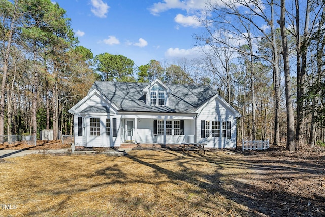 view of front of property featuring covered porch