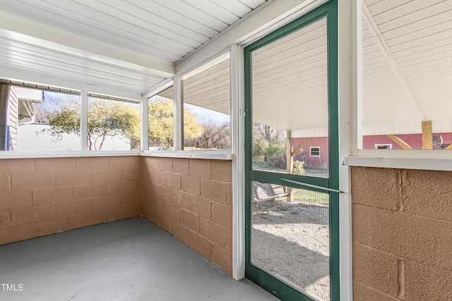 view of unfurnished sunroom