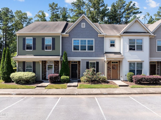 Listing photo 2 for 7873 Allscott Way, Raleigh NC 27612