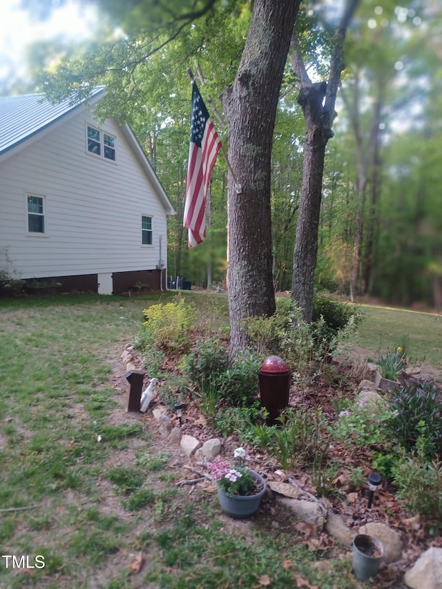 540 Patterson Dr, Chapel Hill, NC 27516 - view of yard