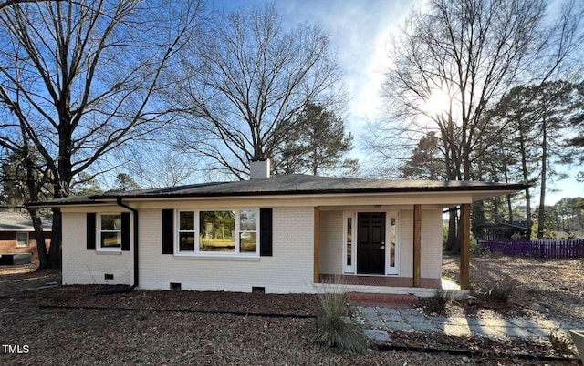 view of front of home featuring a porch