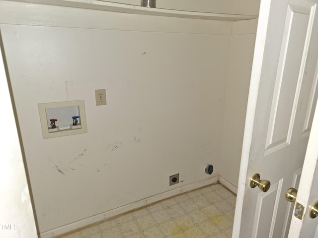 laundry area with electric dryer hookup and hookup for a washing machine