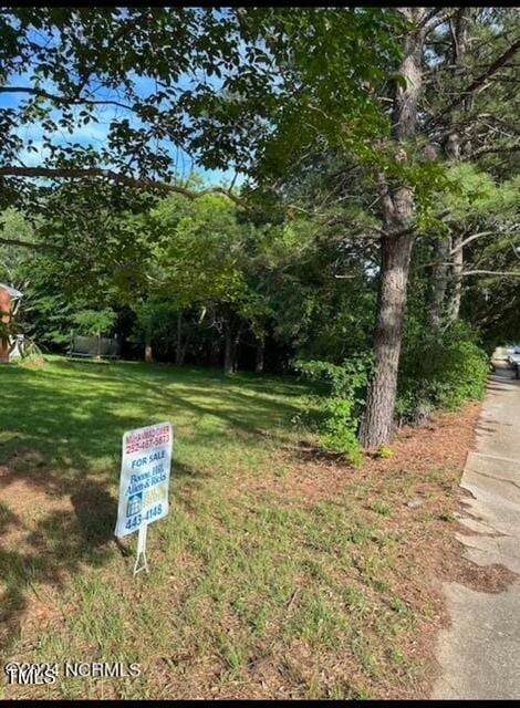 Listing photo 3 for 4106 N New Hope Rd, Raleigh NC 27604