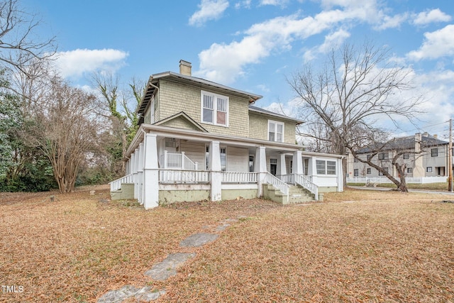 view of front of property featuring a porch