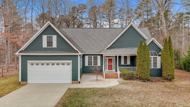 view of front of home featuring a front yard and a porch