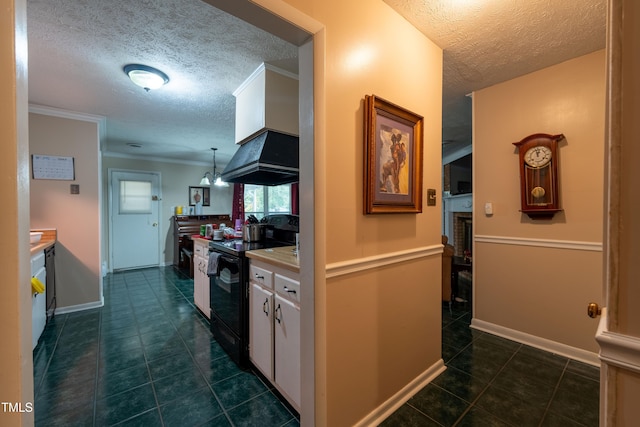 kitchen with black range with electric stovetop, white cabinetry, decorative light fixtures, a textured ceiling, and ornamental molding