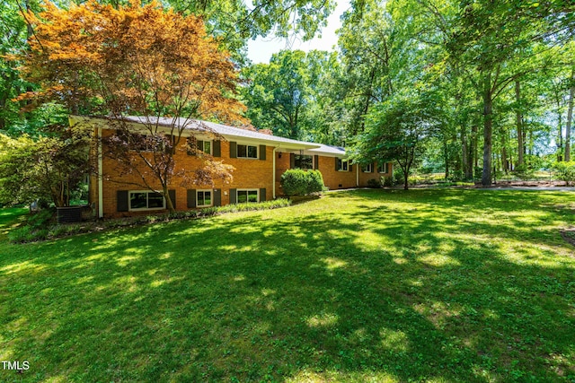 5205 Rembert Dr, Raleigh, NC 27612 - view of green lawn