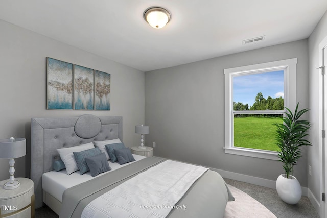 bedroom featuring carpet flooring