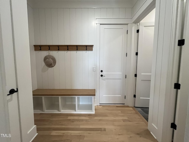 25 Deer Tail Ln Lot 52, Fuquay Varina, NC 27526 - mudroom featuring light wood finished floors