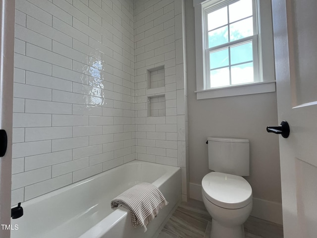 25 Deer Tail Ln Lot 52, Fuquay Varina, NC 27526 - bathroom featuring baseboards, toilet, and bathing tub / shower combination
