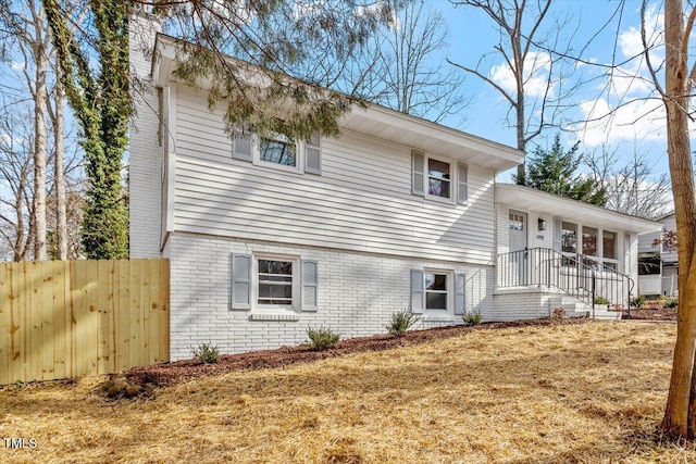 exterior space with a front yard