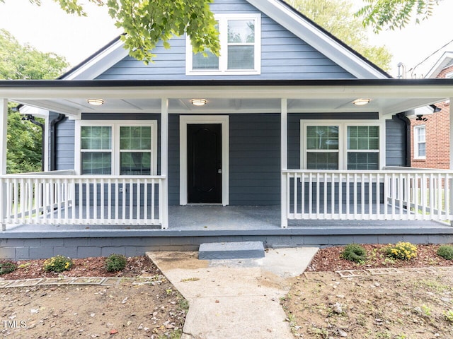 view of front of house featuring a porch