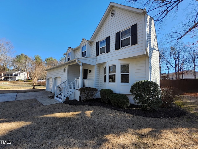 view of front of property