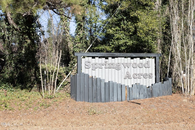 view of outdoor structure