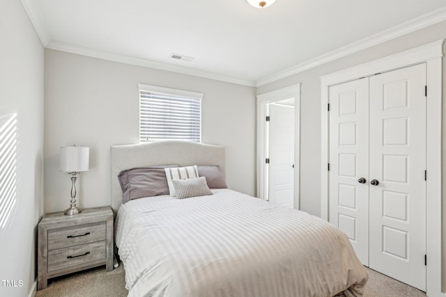 bedroom with light carpet and crown molding