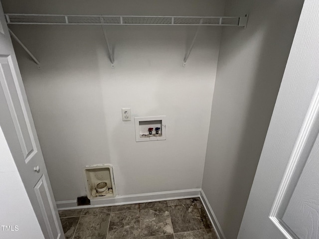 washroom with washer hookup