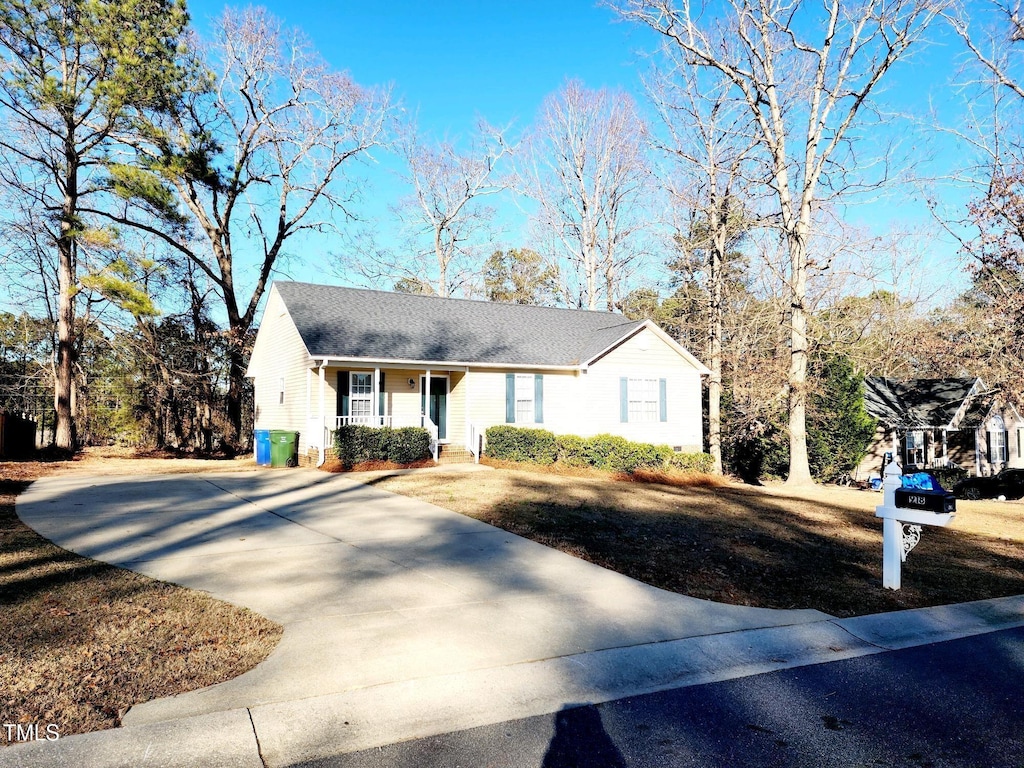 view of front of house with covered porch