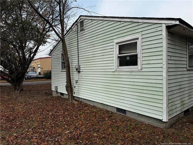 view of side of property