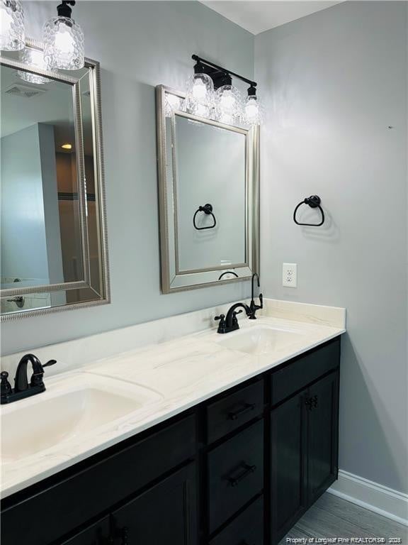 bathroom with vanity