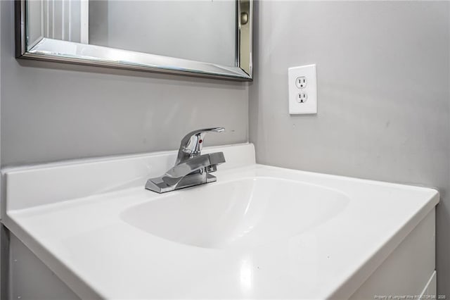 5193 Southport Dr, Fayetteville, NC 28311 - details featuring vanity