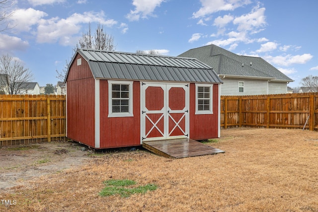 view of outbuilding