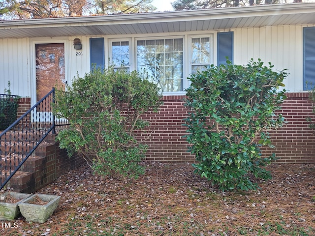 view of property entrance