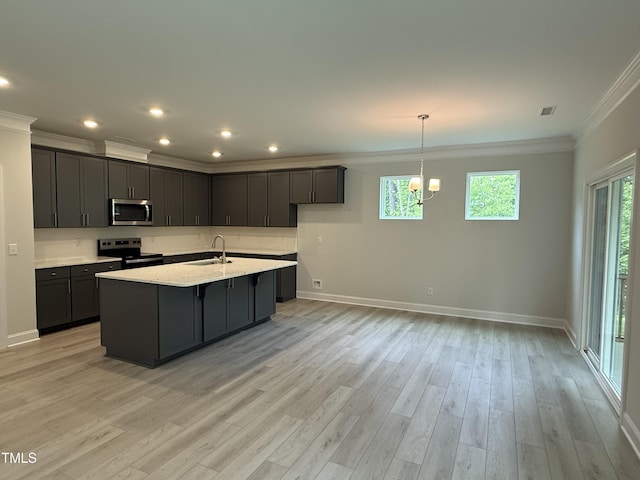 137 Stallion Way, Benson, NC 27504 - kitchen with appliances with stainless steel finishes, a sink, ornamental molding, light wood-style flooring, and baseboards