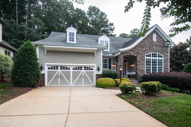 view of front facade with a garage