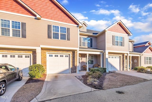 view of front of home featuring a garage